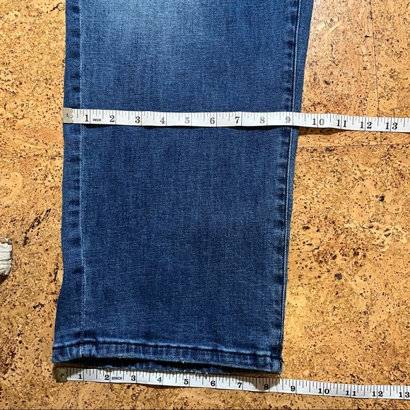 Anthropologie Pilcro Slim Boyfriend High Rise Jeans Light Distressing Sz 26W - Picture 13 of 14